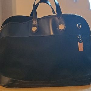 *Black* Dooney and Bourke Cabriolet Weekender
